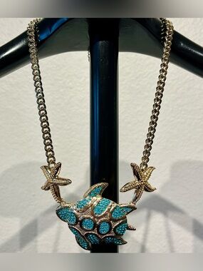 Freedom Sea Turtle and Starfish Gold Look Collar Necklace